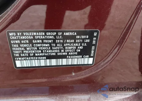 2014 Volkswagen Passat 2.5L Wolfsburg Edition z USA, uszkodzony, nr VIN 1VWAP7A37EC015096